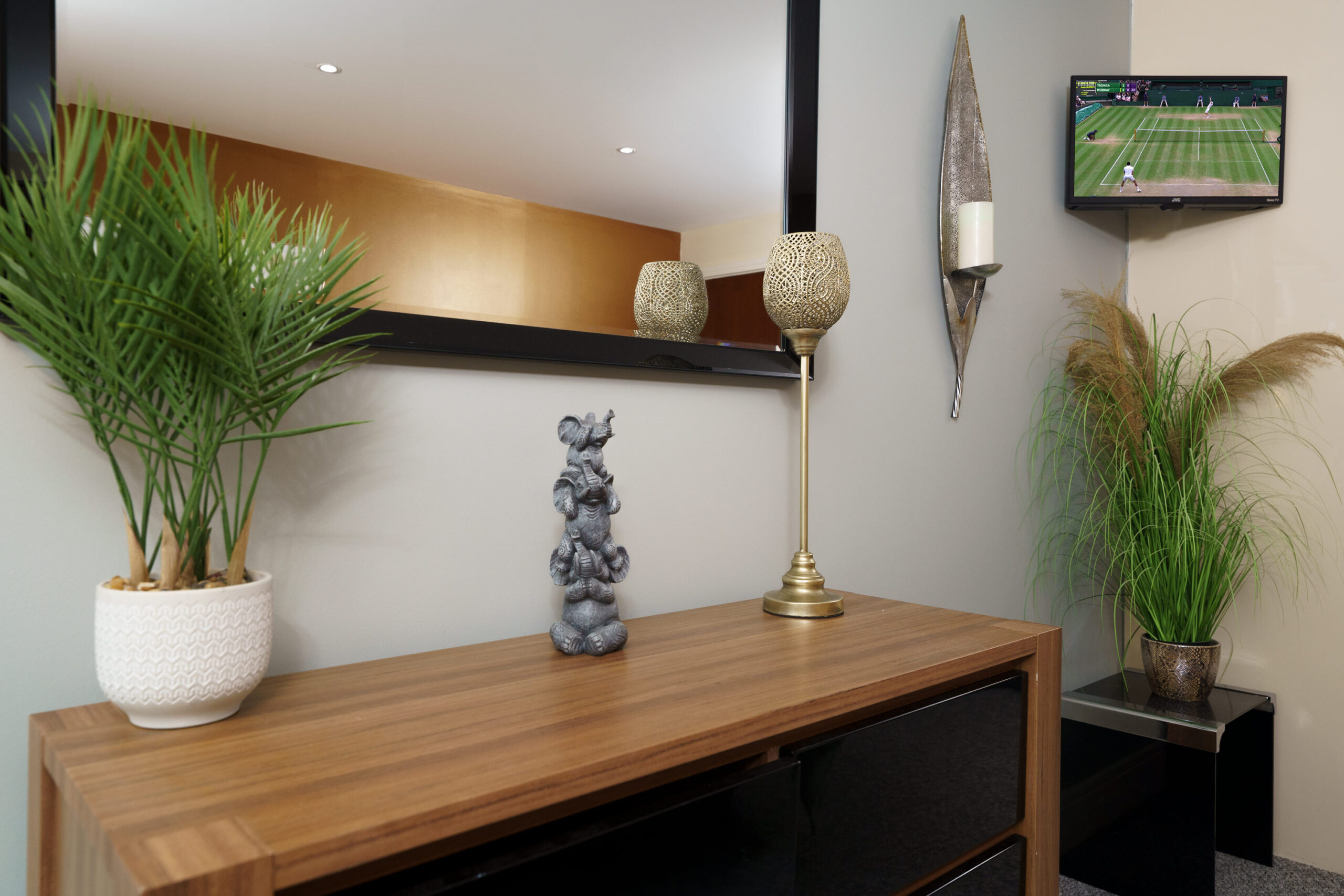Image gallery image