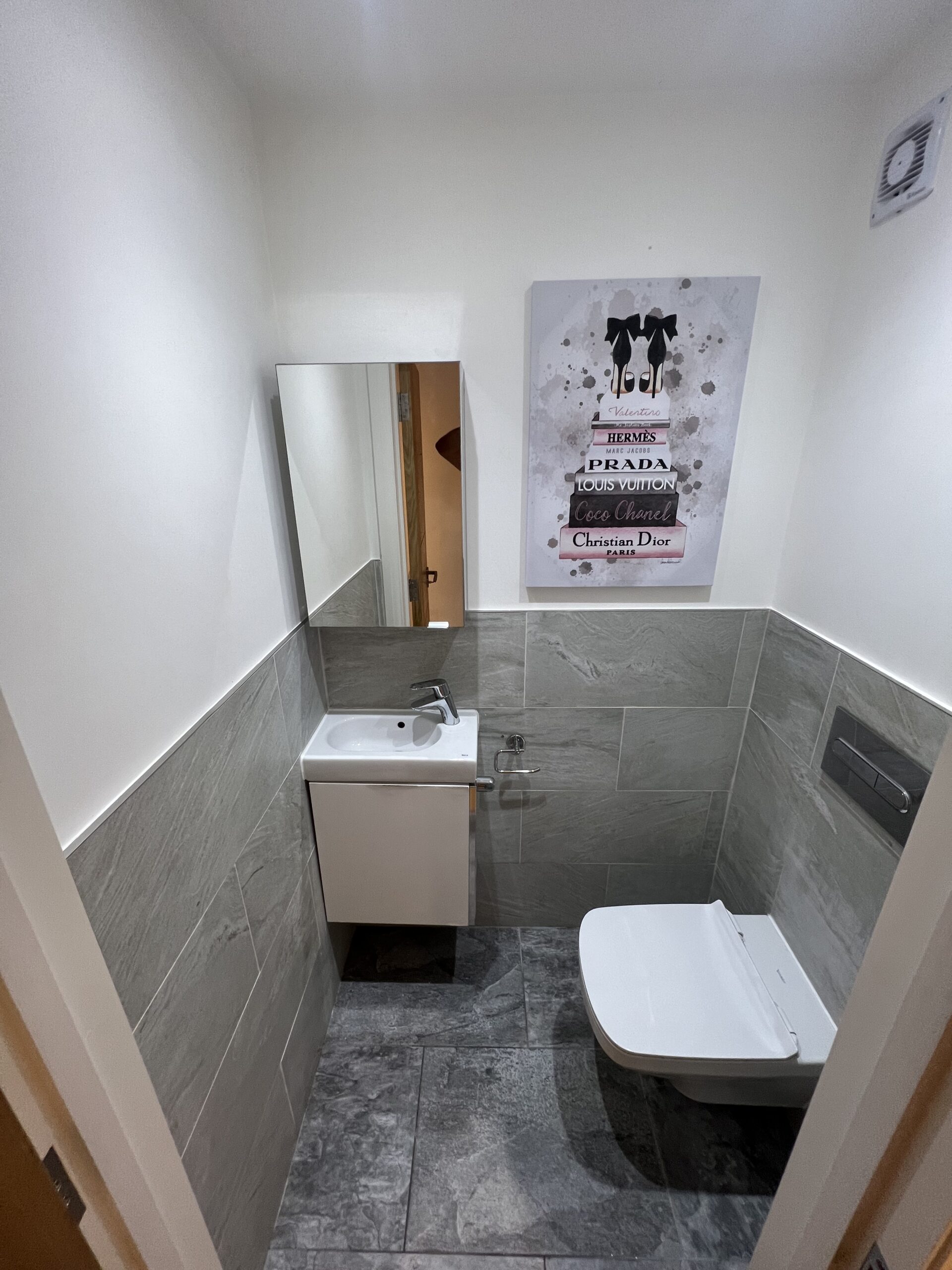 Image gallery image