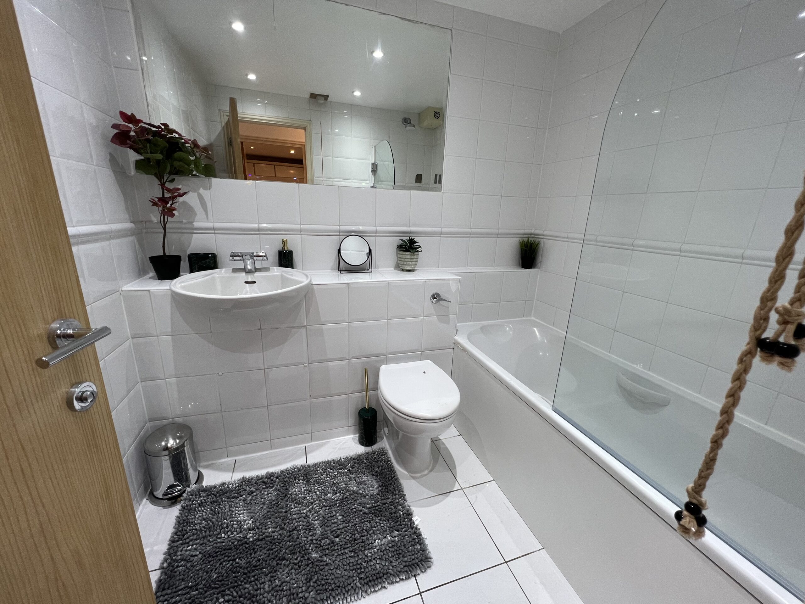 Image gallery image